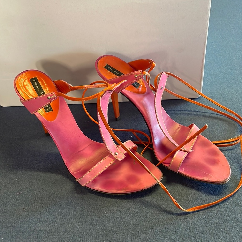 Mario Bologna Fuchsia lace up heeled sandal